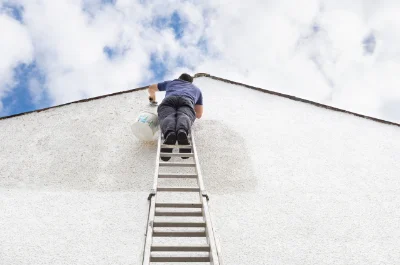 Peinture extérieure à la Morte — façades et ravalement